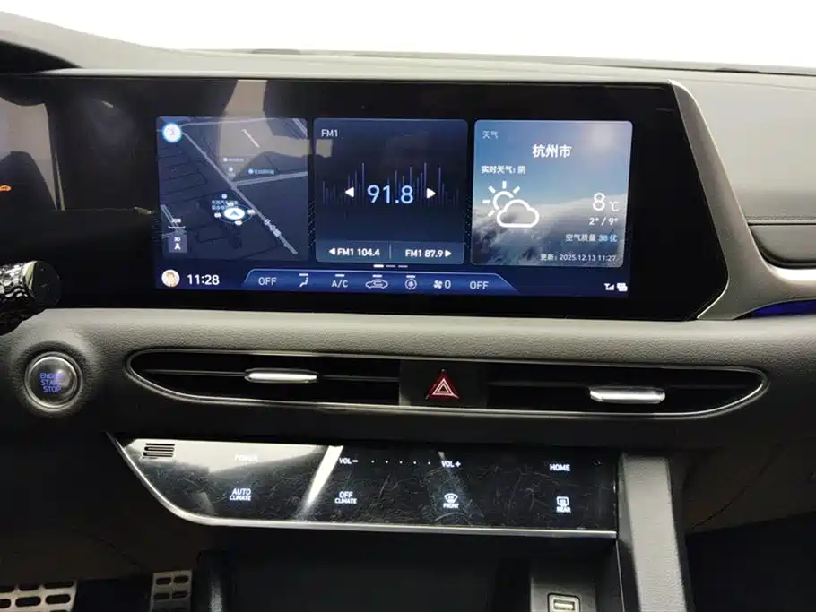 Hyundai Sonata 2022 270TGDi DCT 20th Anniversary Edition фото 13