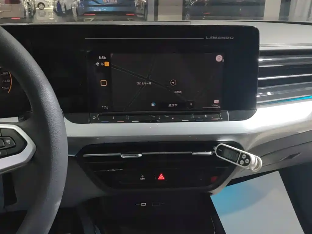 Volkswagen Lamando, миниатюра 13