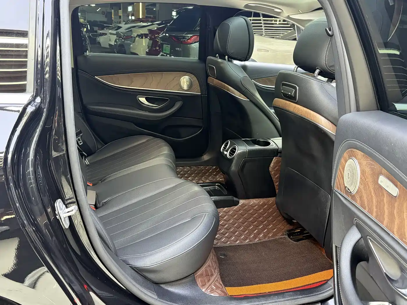 Mercedes-Benz E-Class 2019 Facelift E 300 L Fashion фото 15