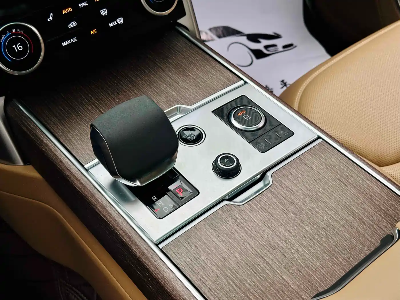 LAND ROVER RANGE ROVER