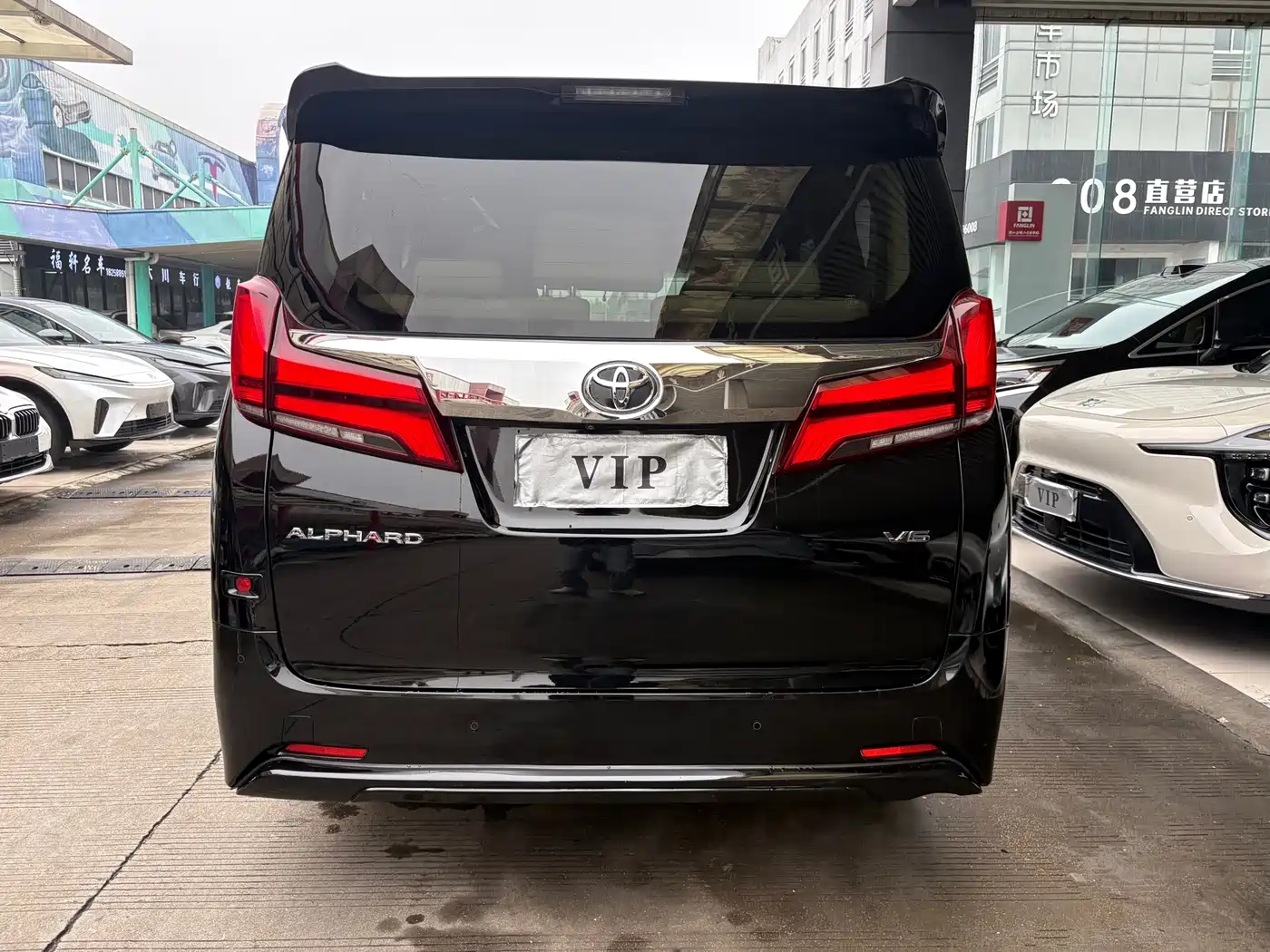 Toyota Alphard 2018 Facelift 3.5L Luxury Edition фото 6