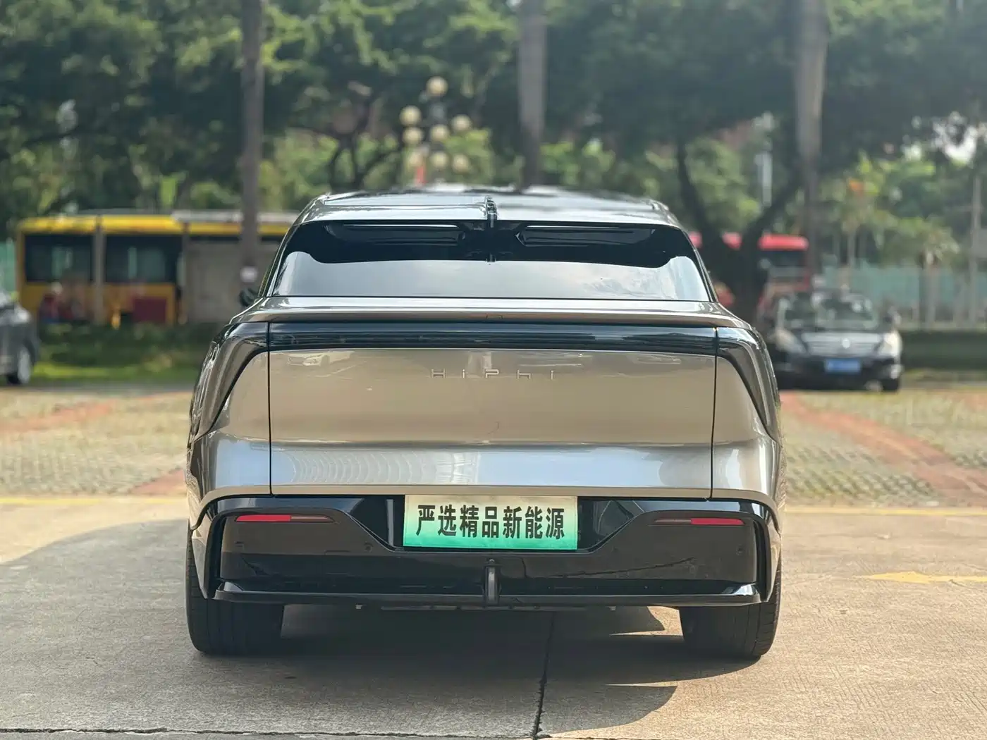 HiPhi Y 2024 2023 765km Flagship Edition