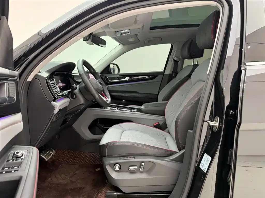 Volkswagen Teramont 2024 Teramont X 380TSI 4WD Premium Luxury Edition фото 15