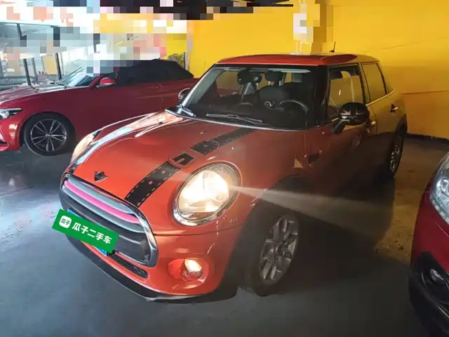 MINI 2019