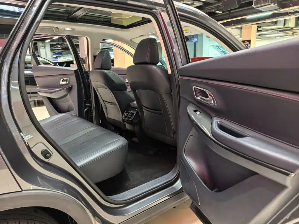 Changan Oshan X7 2021 2021 1.5T Automatic Premium