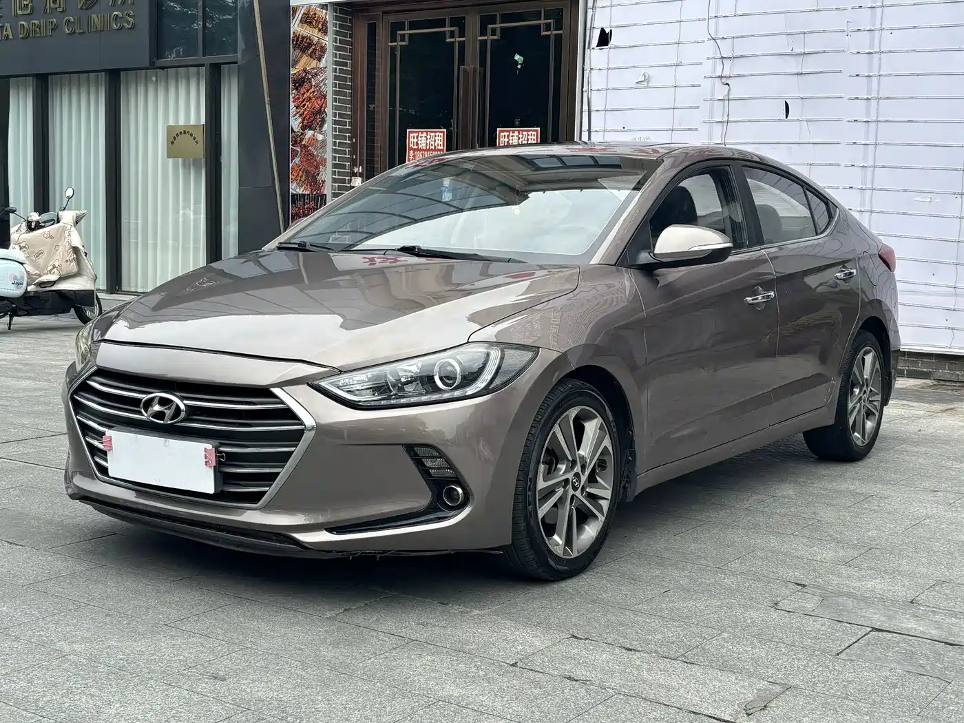 Hyundai Elantra 2016 1.6L Auto Smart·Luxury Edition