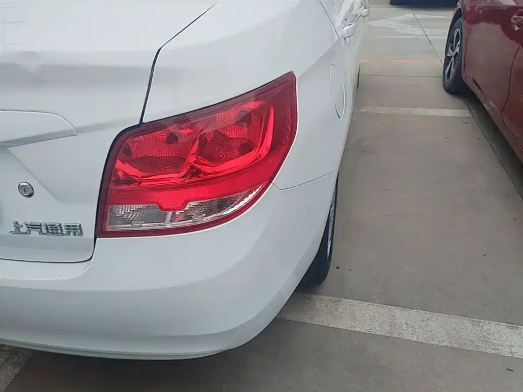 Chevrolet Sail 2018 Sail 3 1.3L AMT Ideal фото 24