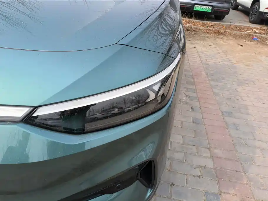 VOLKSWAGEN ID.7 VIZZION