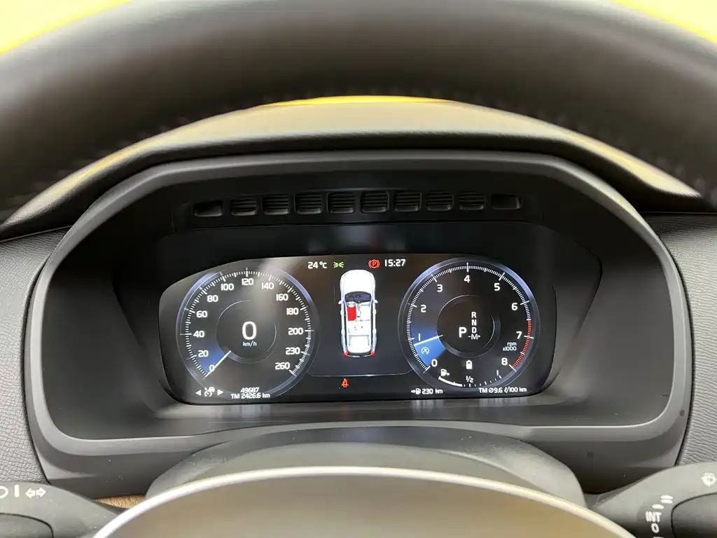 Volvo XC90 2011 2021 B5 Smart Drive Luxury 5-seater