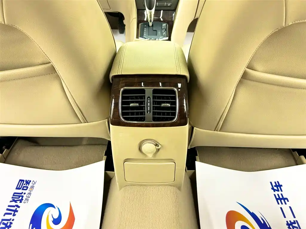 Roewe 750 2014 2011 1.8T 750D NAVI Shangya Edition AT