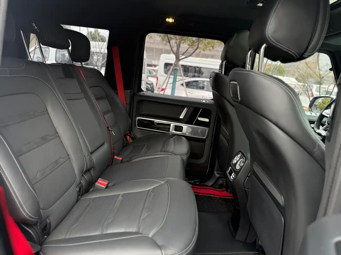 Mercedes-Benz G-Class AMG 2023 AMG G 63 фото 6