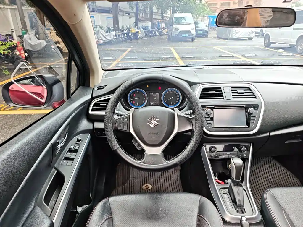 Suzuki SX4 S-Cross 2015 2014 1.6L CVT 2WD Elite
