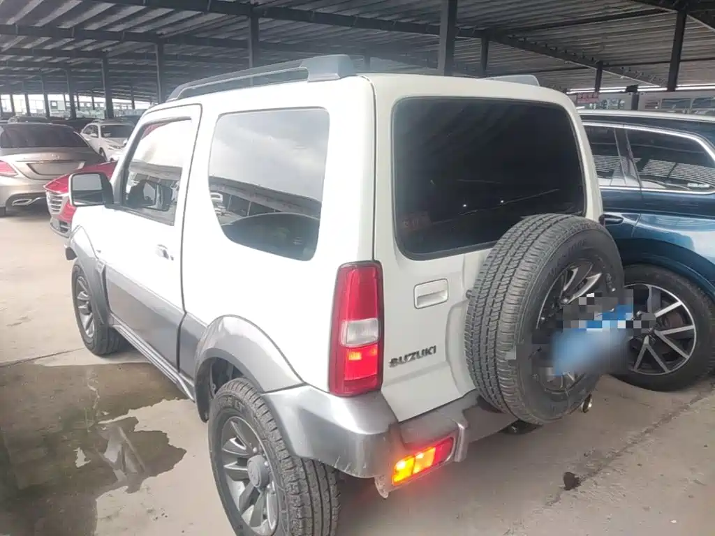 Suzuki Jimny (Import) 2016 2015 1.3 AT Mode3 Navigation Edition
