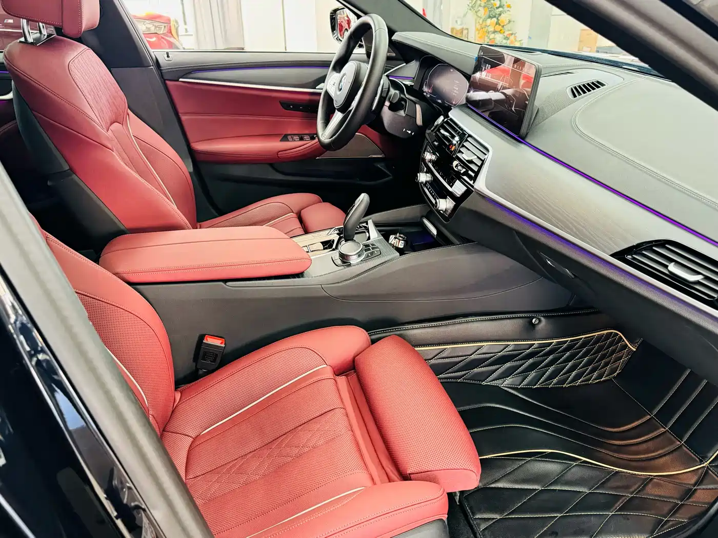 BMW 5 Series 2023 530Li Premium M Sport Package фото 10