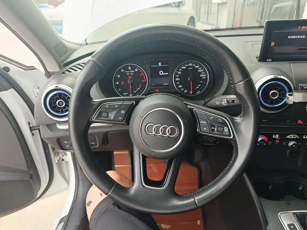 Фото 11 - Audi A3