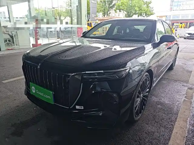 Hongqi H9 2025