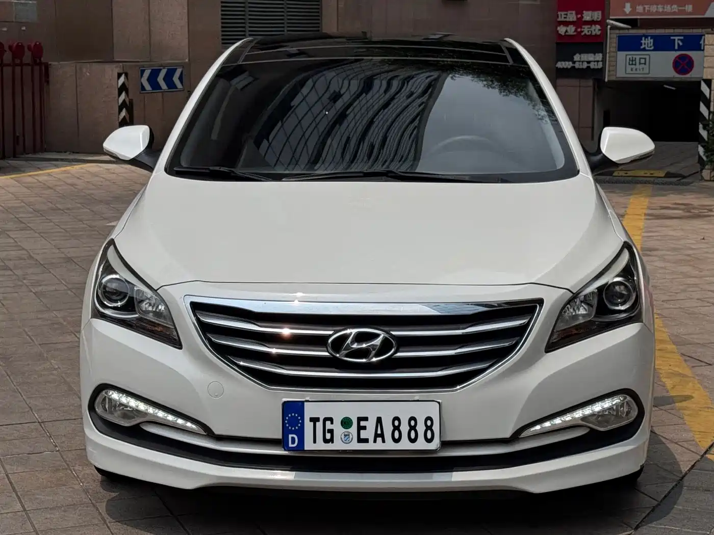Hyundai Mistra 2016 1.8L Automatic Smart GLS фото 2