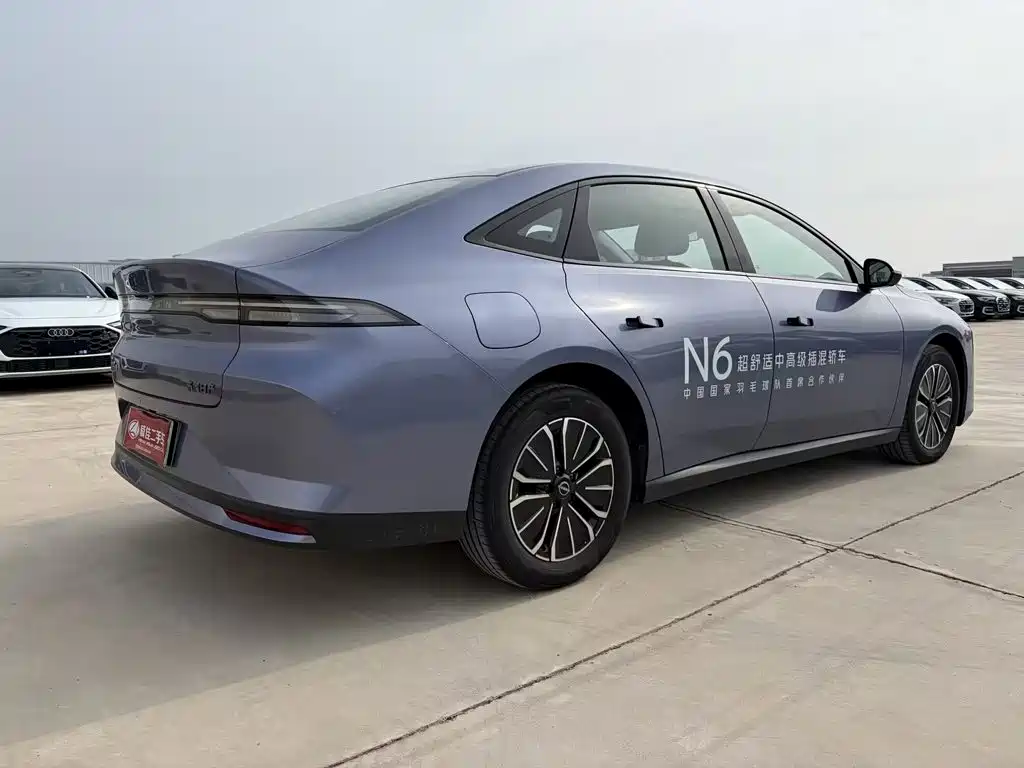 Nissan N6 2025 2025 Mid Configuration