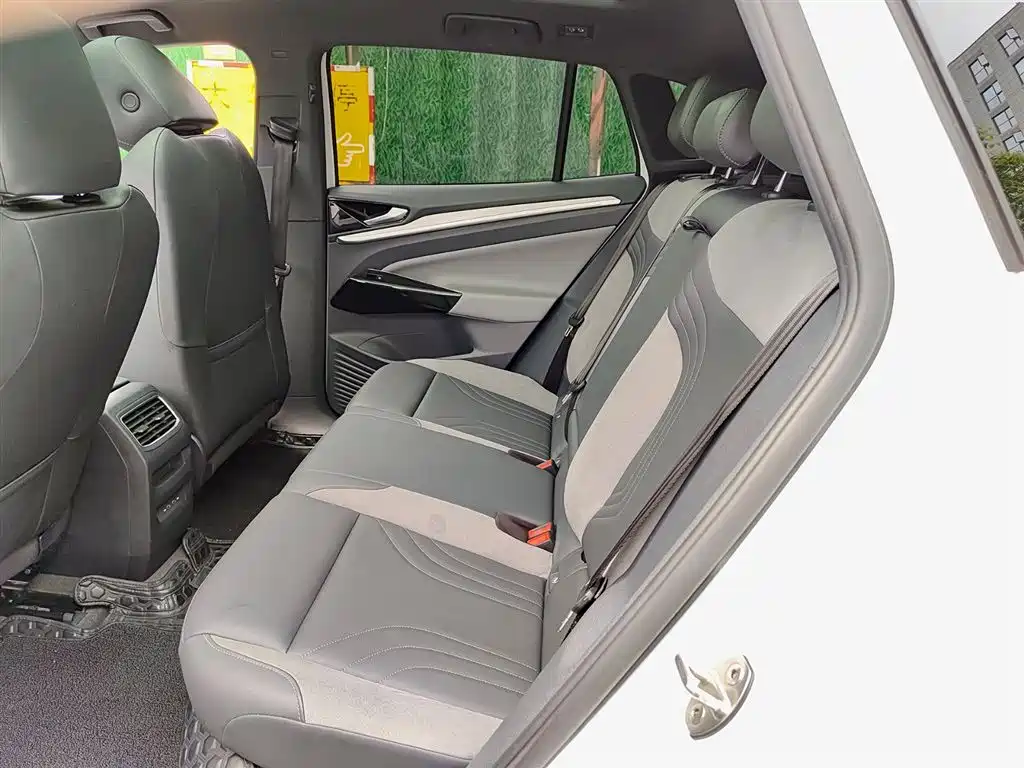 Volkswagen ID.4 CROZZ 2021 Nightfall Launch FWD Edition фото 8