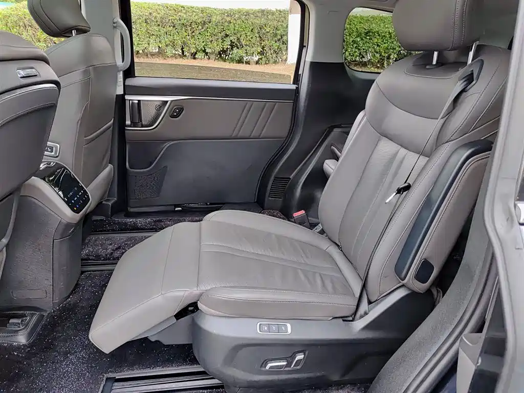 SAIC MAXUS EVERYONE 7