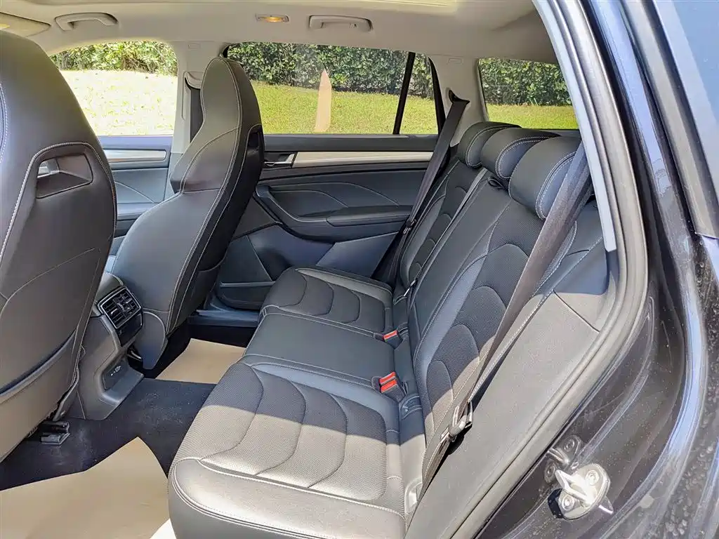 Škoda Kodiaq 2022 TSI330 5-seat 2WD Premium фото 8