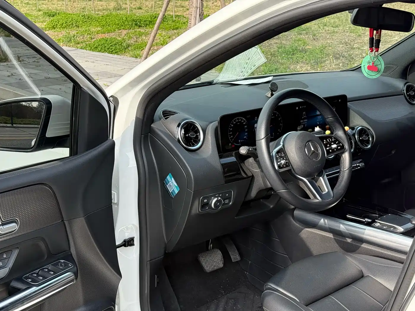 MERCEDES-BENZ B CLASS