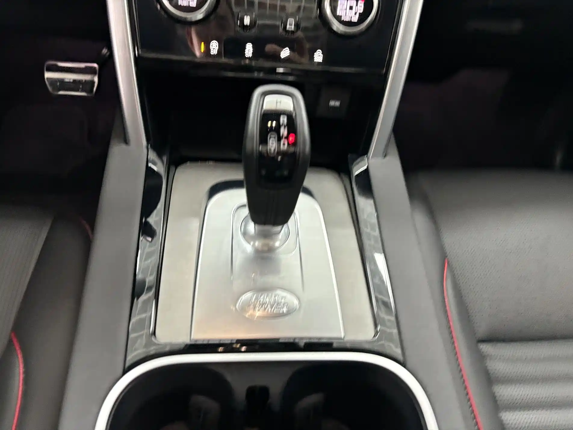 Photo 20 - Land Rover Discovery Sport