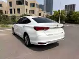 Фото 4 - Buick Verano