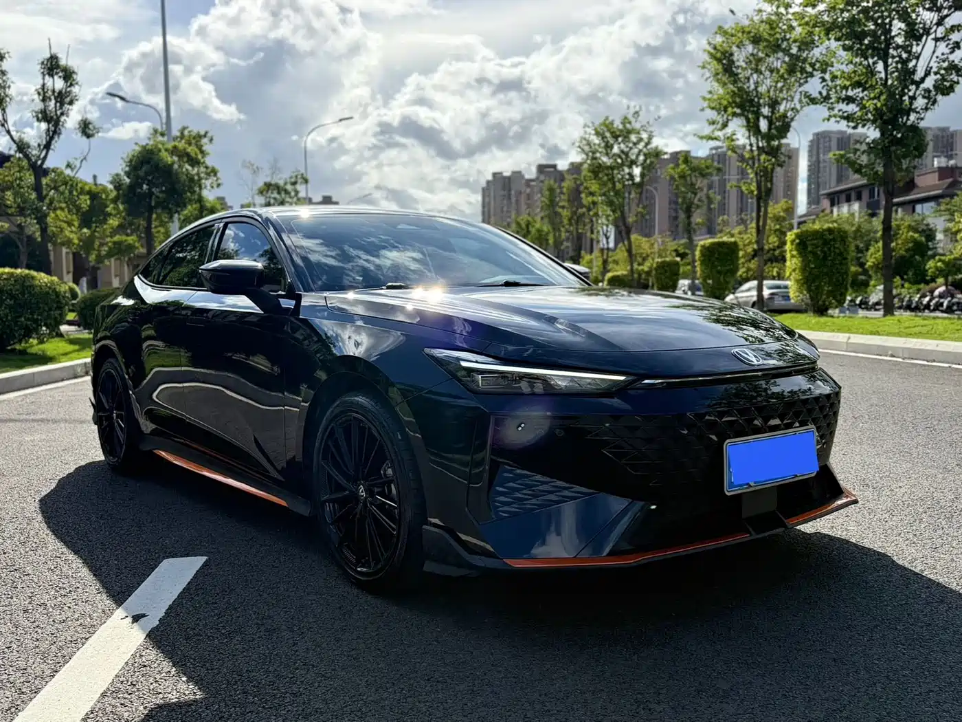 CHANGAN UNI-V