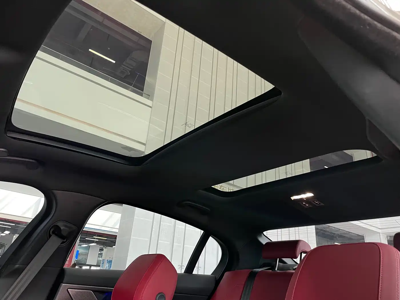 Jaguar XEL 2023 2.0T 250PS R-DYNAMIC S Progressive Sport фото 22