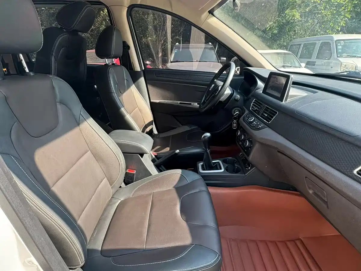 DONGFENG SCENERY 330