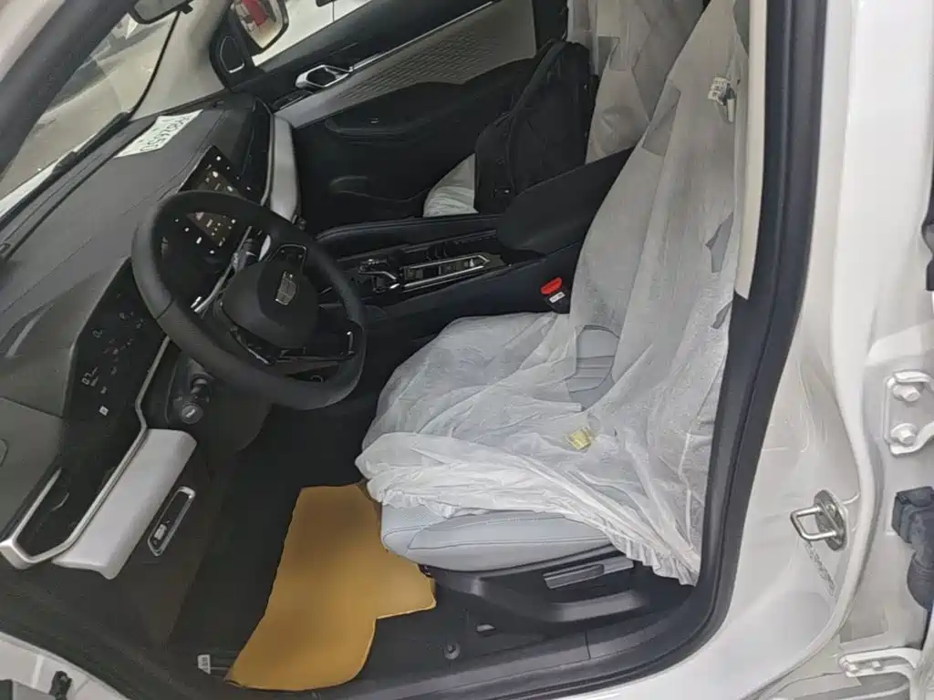 Geely Binyue 2026 2025 BinYue L 1.5TD DCT Beyond Edition