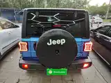 Фото 6 - Jeep Wrangler
