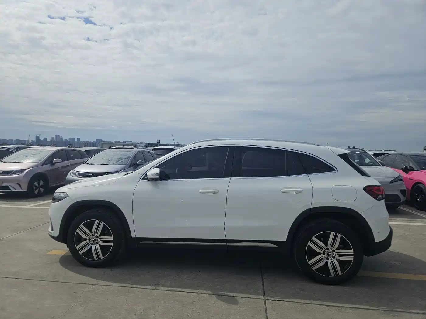Photo 3 - Mercedes-Benz EQA