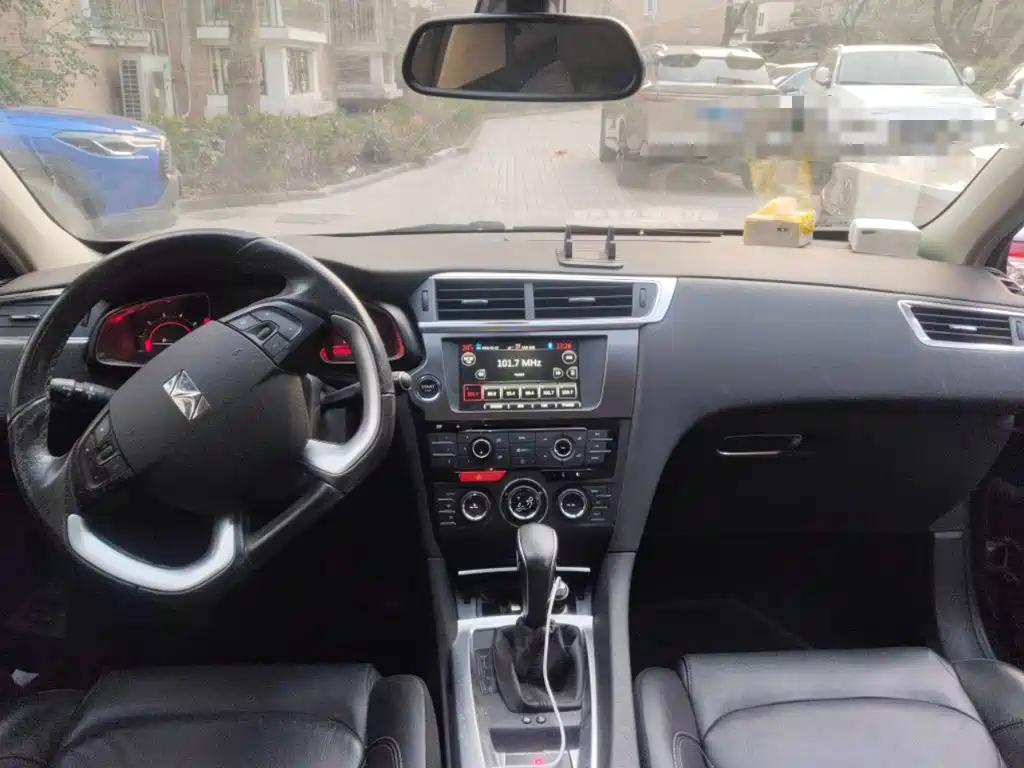 DS 6 2017 2016 1.6T Luxury THP160