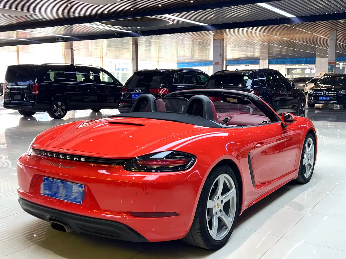 Porsche 718 2018 Boxster 2.0T фото 6