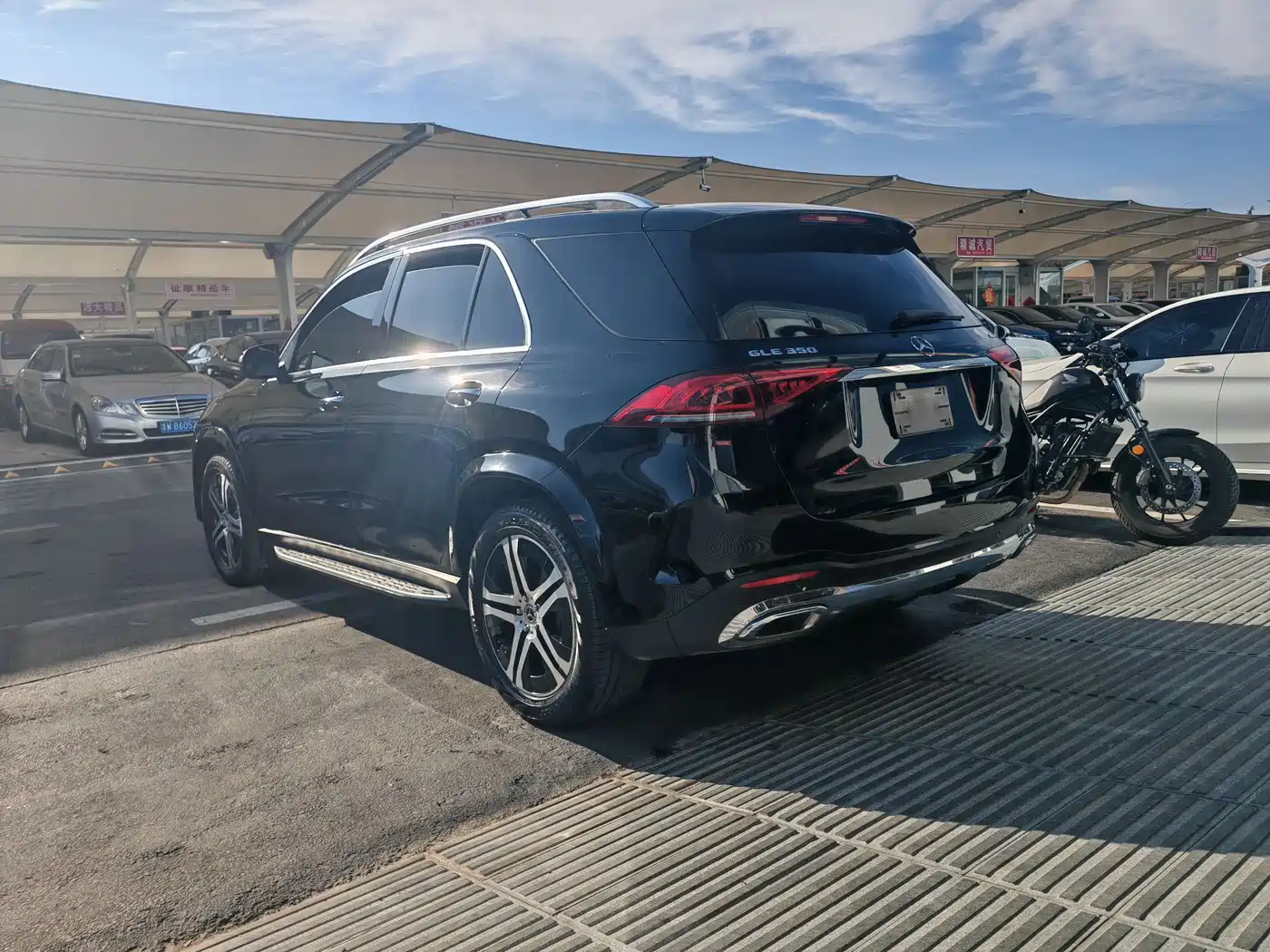 Mercedes-Benz GLE 2022 GLE 350 4MATIC Fashion фото 19