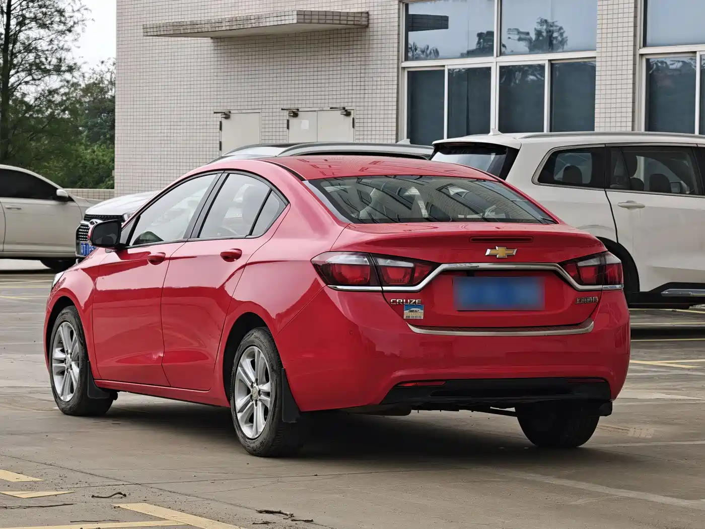 Chevrolet Cruze 2015 1.5L Automatic Luxury Edition фото 5