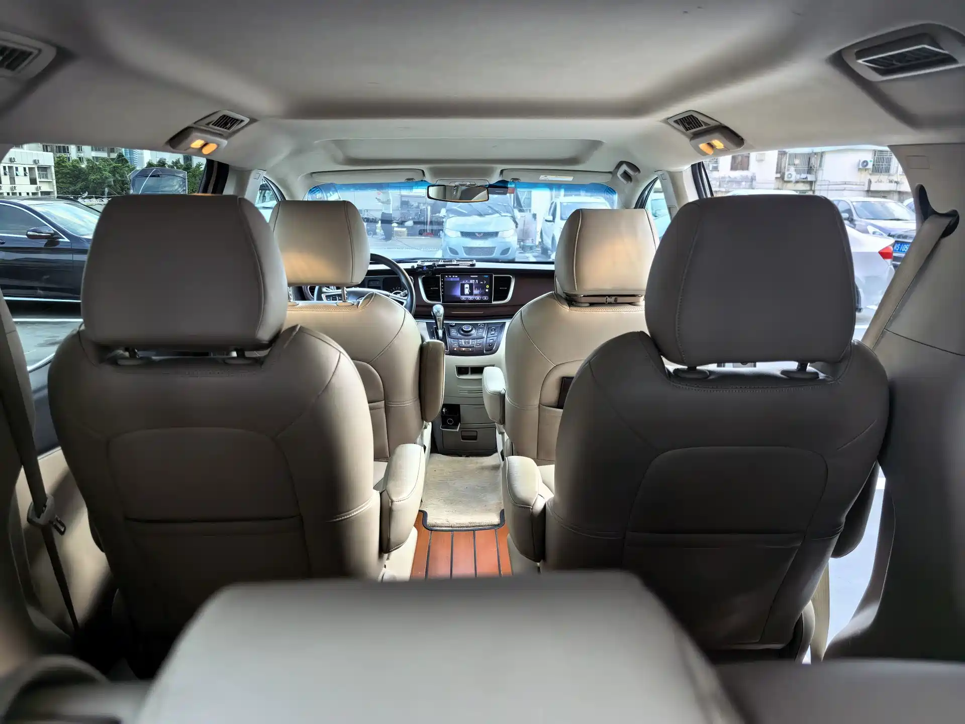 Фото 7 - Buick GL8
