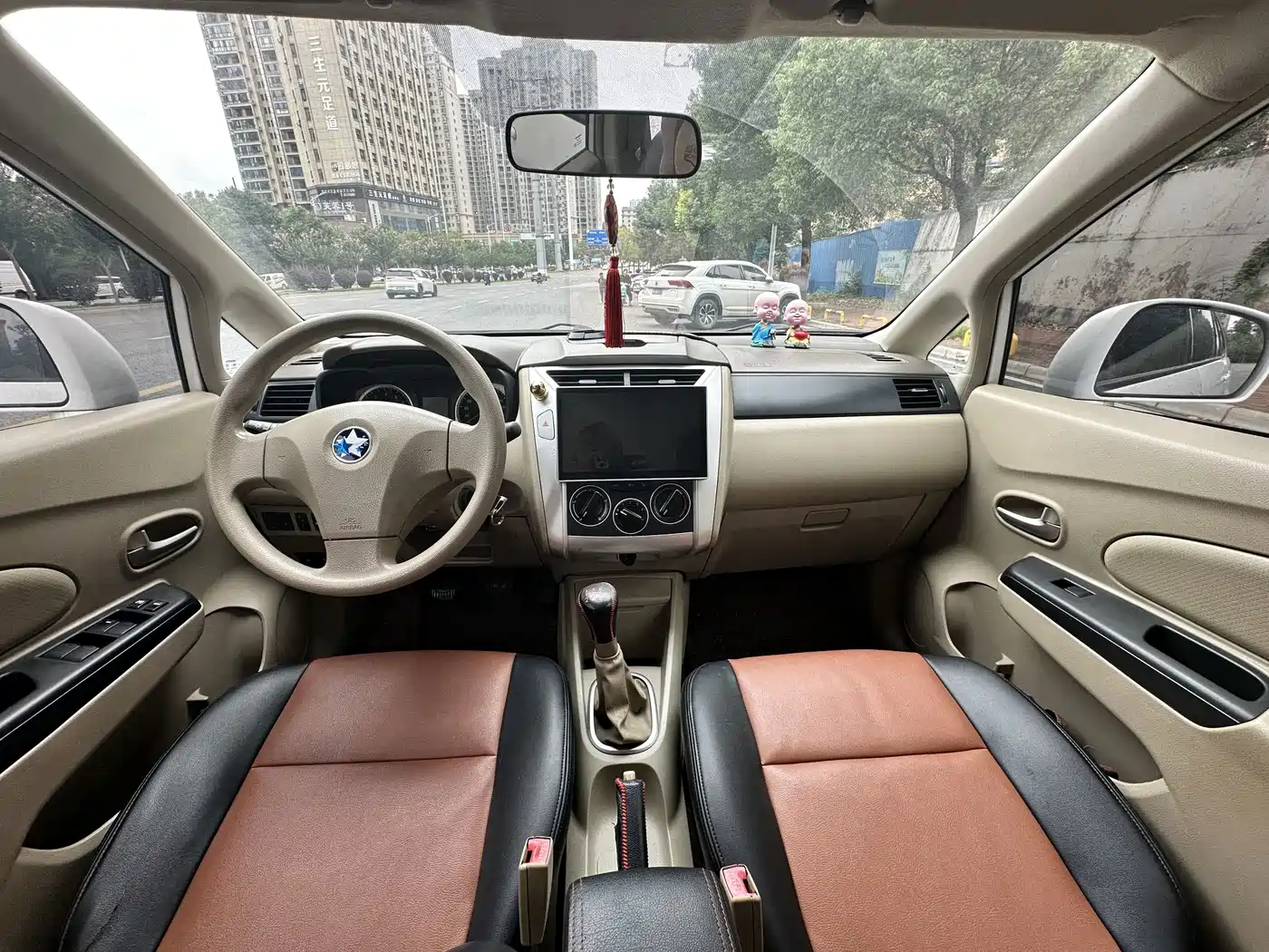Venucia D50 2014 2013 1.6L Manual Fashion
