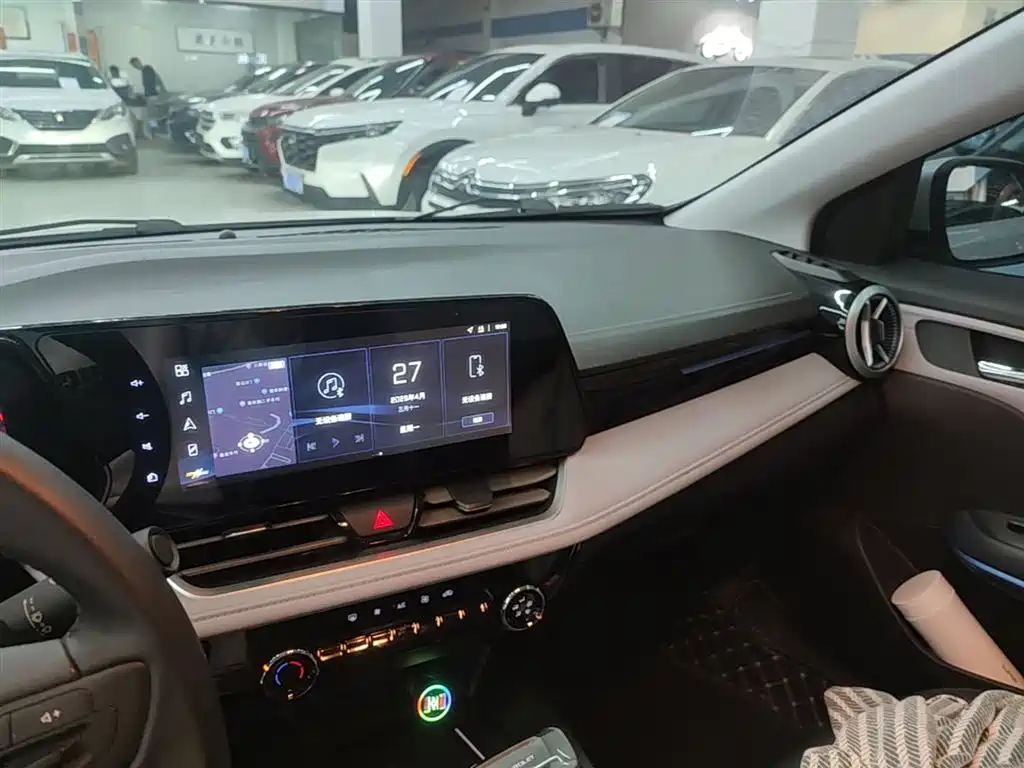 Chevrolet Monza 2024 1.5L Dual-Clutch Delight Edition фото 10