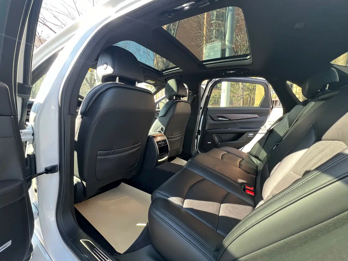 Cadillac CT6 2019 28T Luxury Model фото 3