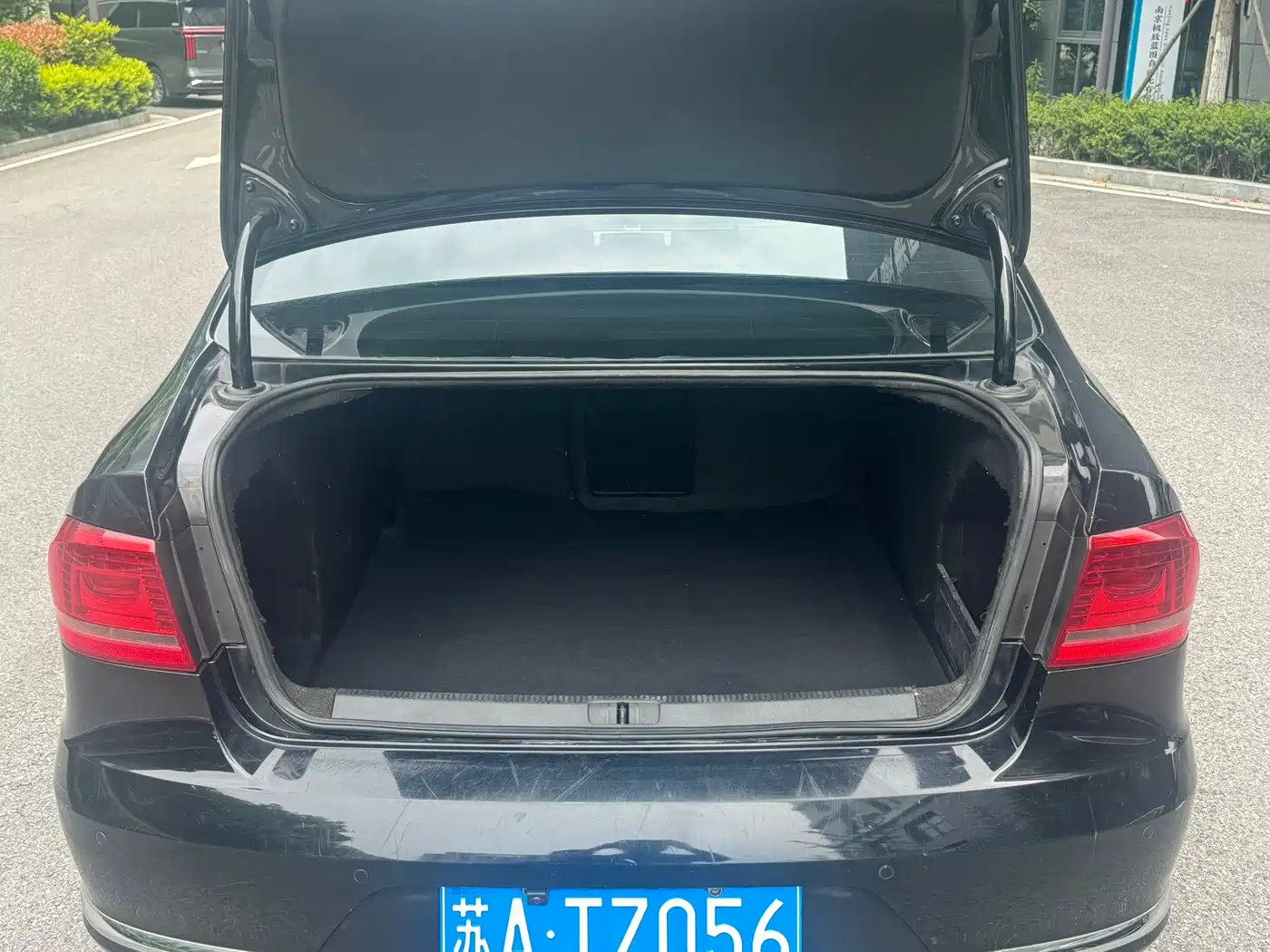 Volkswagen Magotan 2012 Facelift 1.8TSI Luxury фото 10