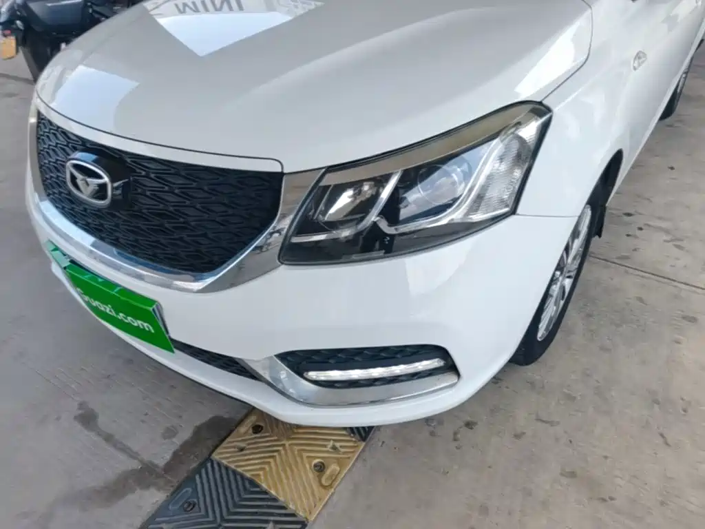 Cowin Kaiyi E3 2018 2018 1.5L Manual Luxury