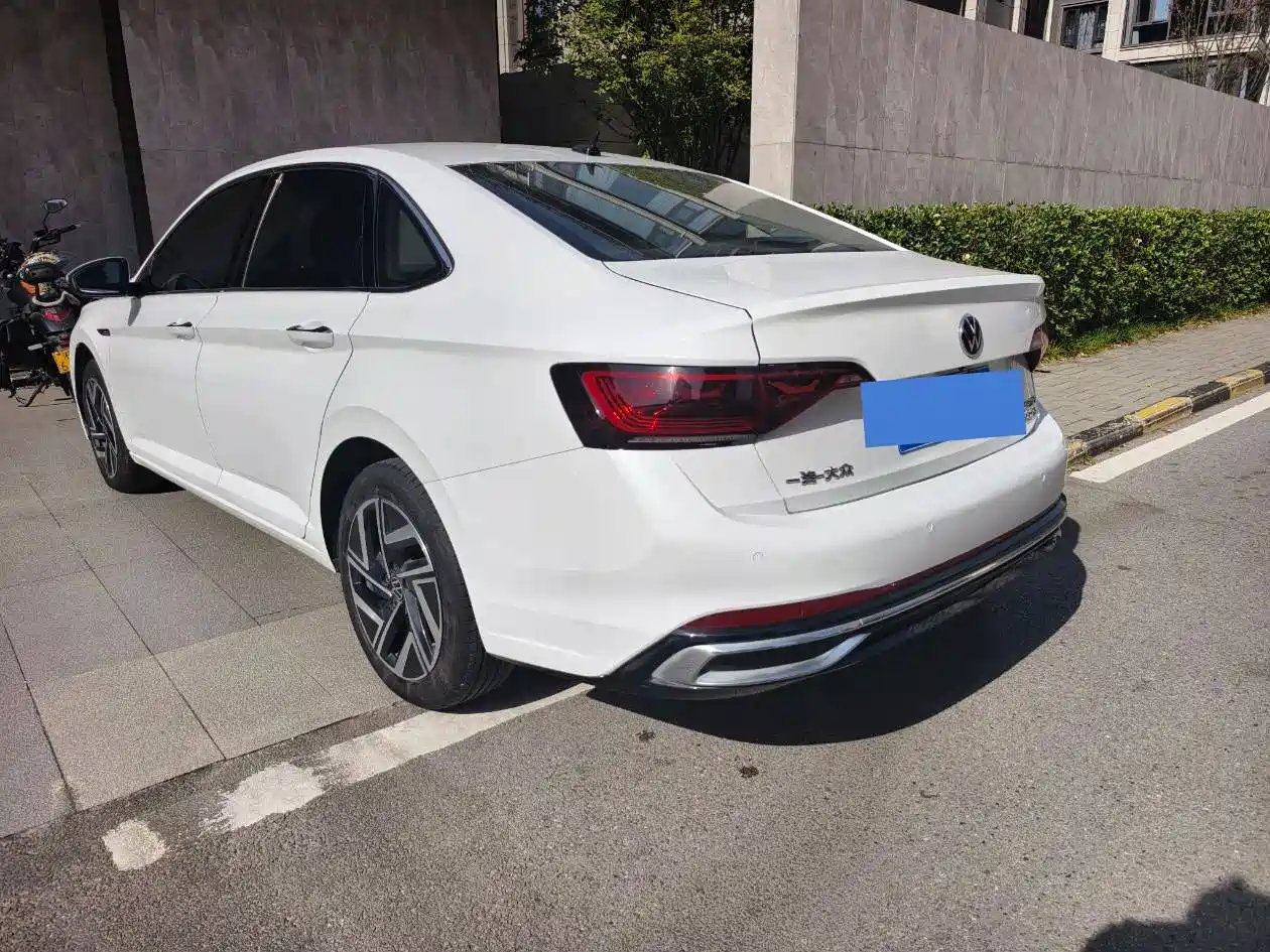 Volkswagen Sagitar 2023 200TSI DSG Soaring Edition фото 7