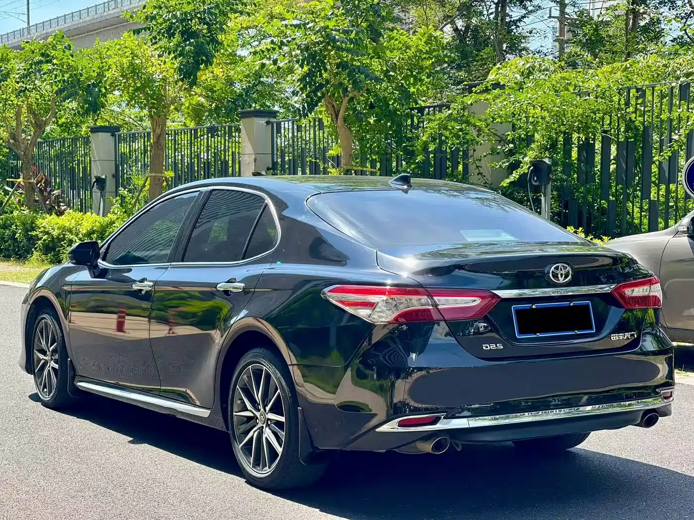 Toyota Camry 2024 2023 2.5G Luxury Edition