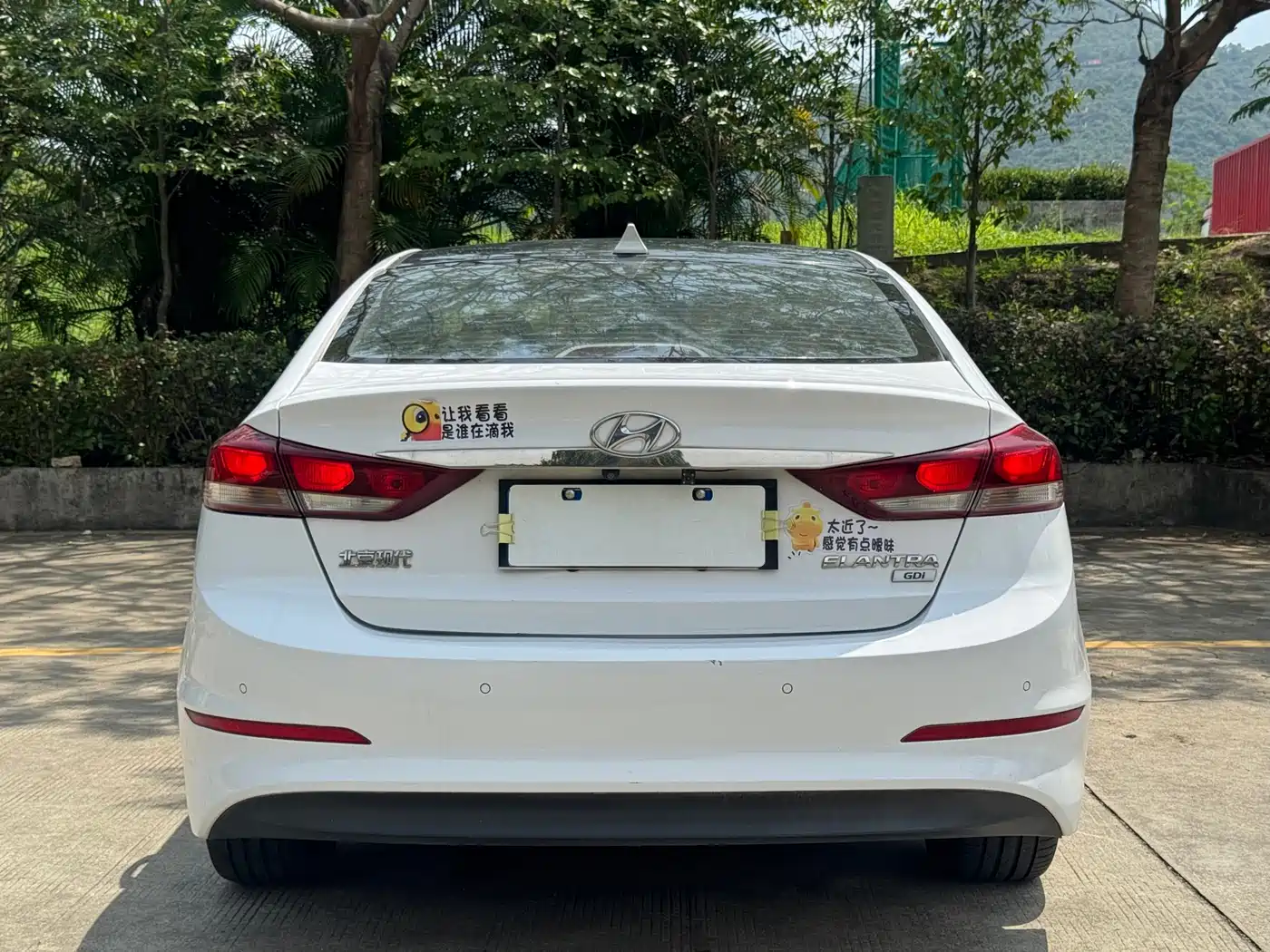 Hyundai Elantra 2016 Model 1.6L Automatic Smart Elite фото 17