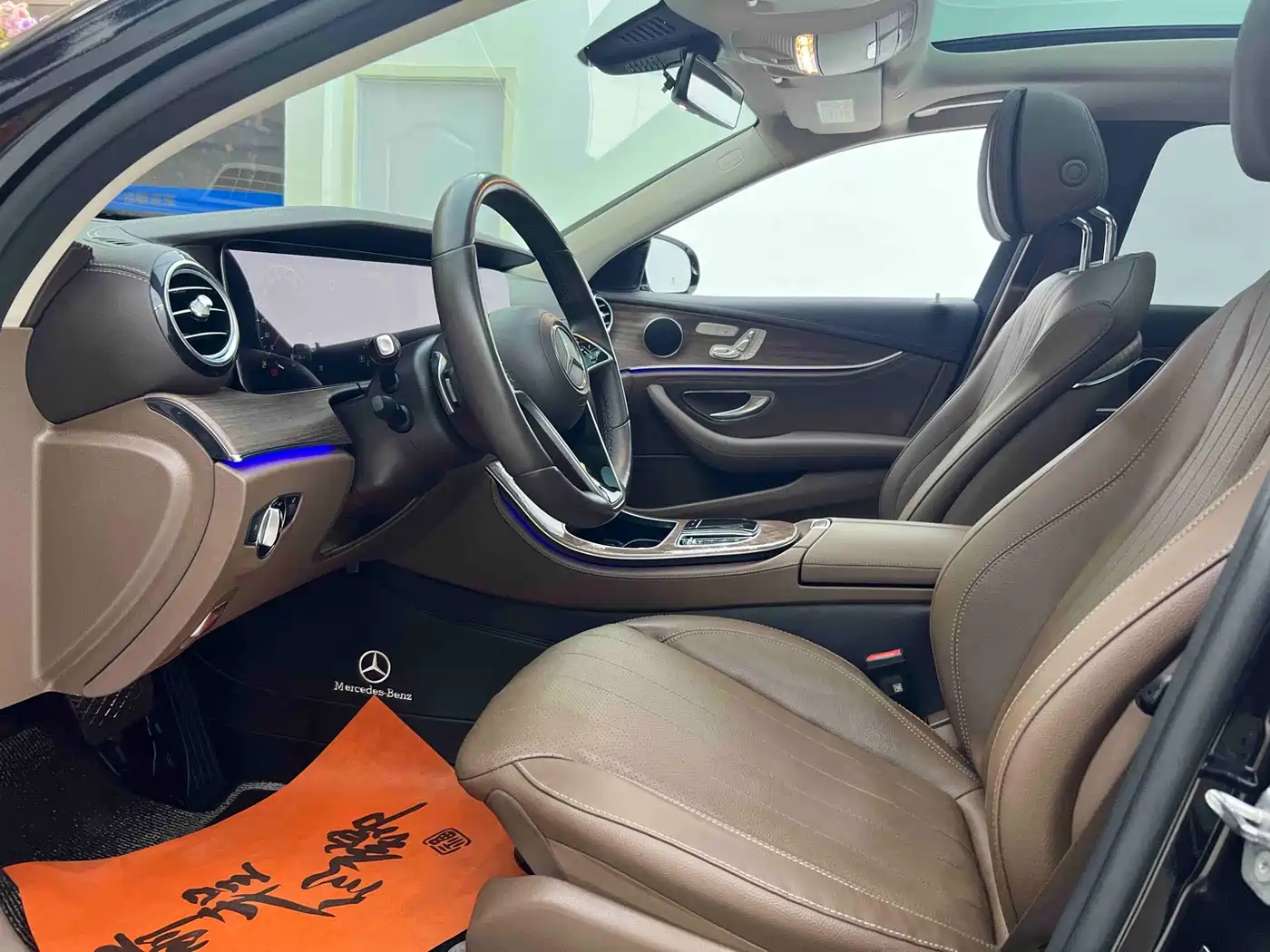 MERCEDES-BENZ E-CLASS