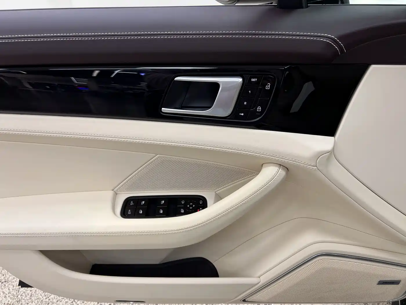 Porsche Panamera 2019 Panamera Executive Long Wheelbase 2.9T фото 40