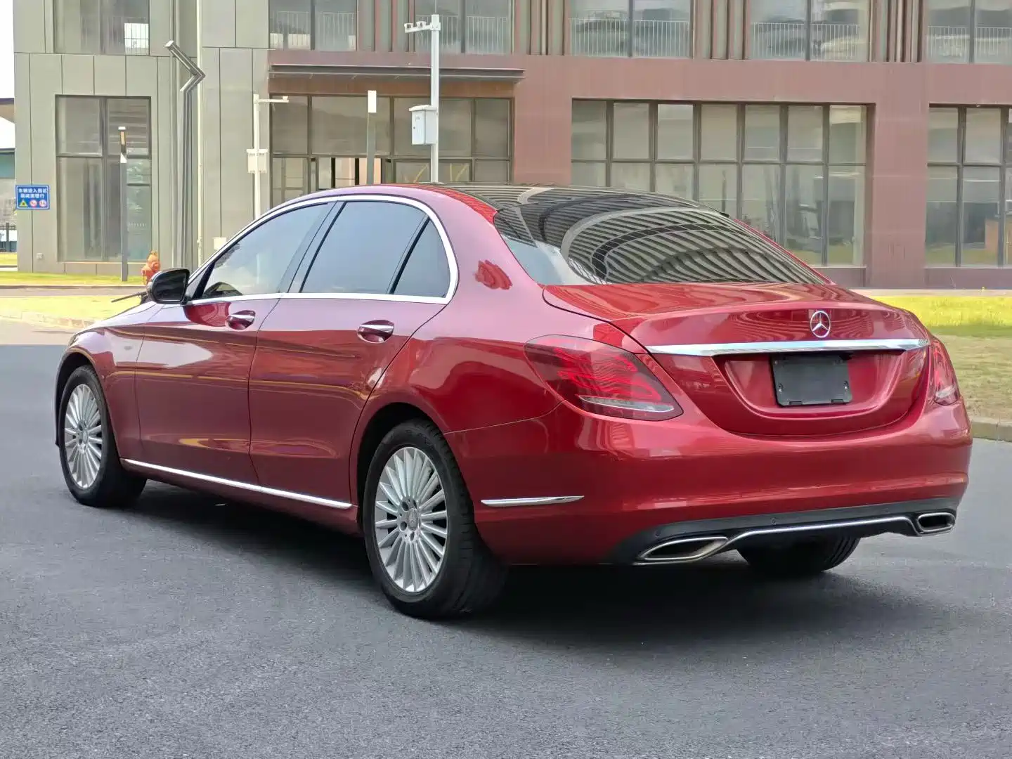 Фото 7 - Mercedes-Benz C-Class